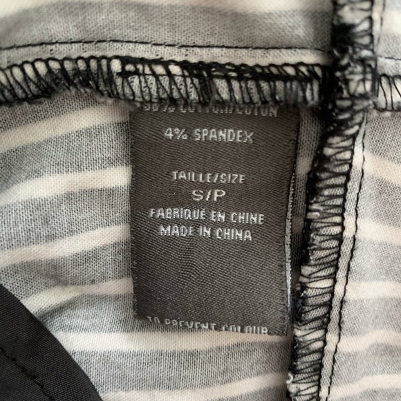 Stripe One Button Crop Blazer - Picture 8 of 10